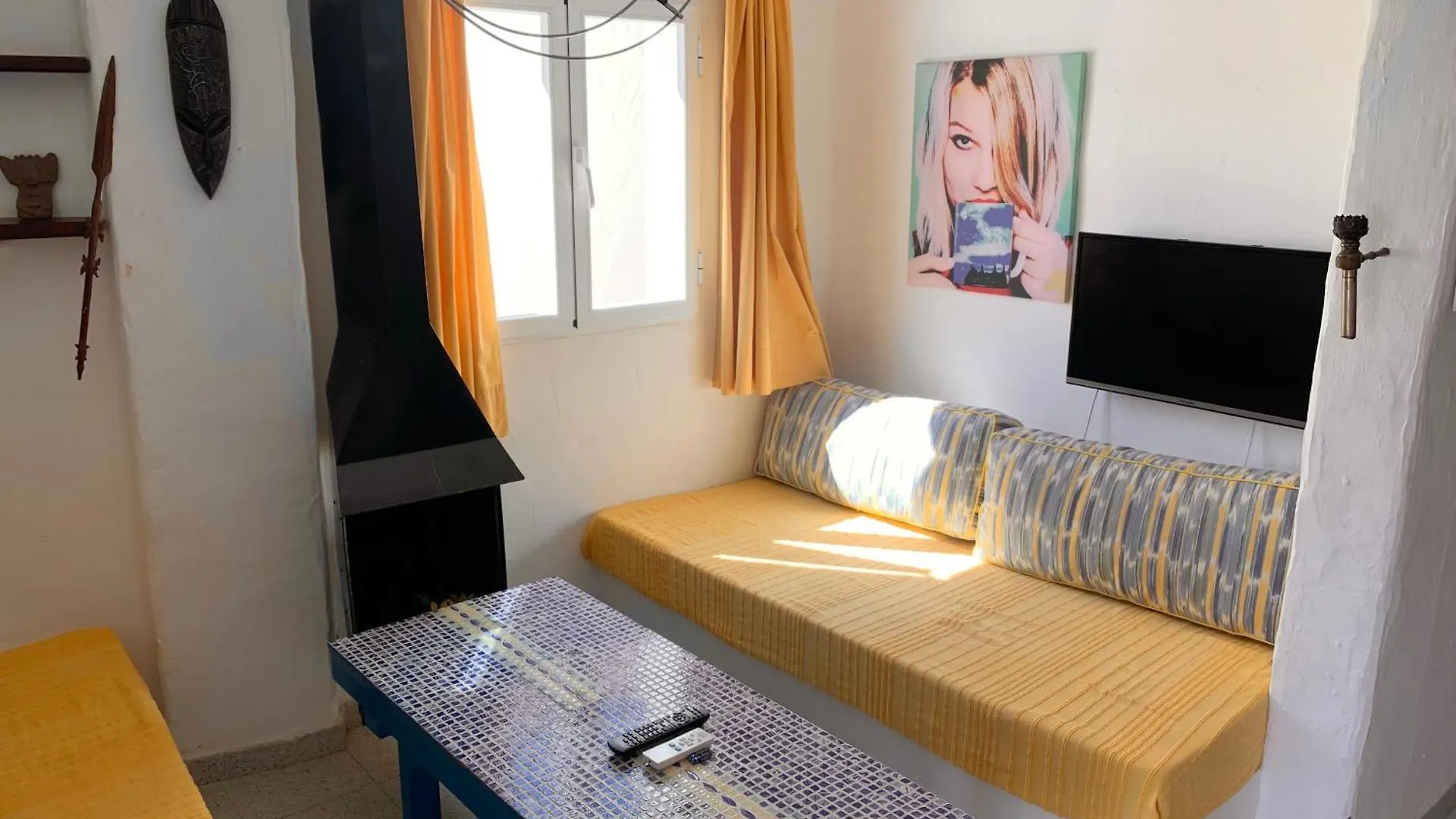 アパート Apartamentos Pepe, A Solo 30 Metros Del Mar エス・プホルス